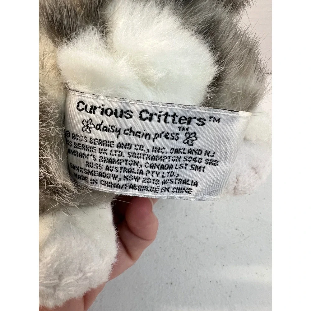 Russ Berrie Curious Critters Grey White Tabby Cat Plush Stuffed Animal 33182 8in